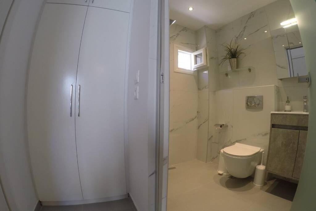 Polychrono New 2 Bedroom Apt. Just By The Sea! Esterno foto